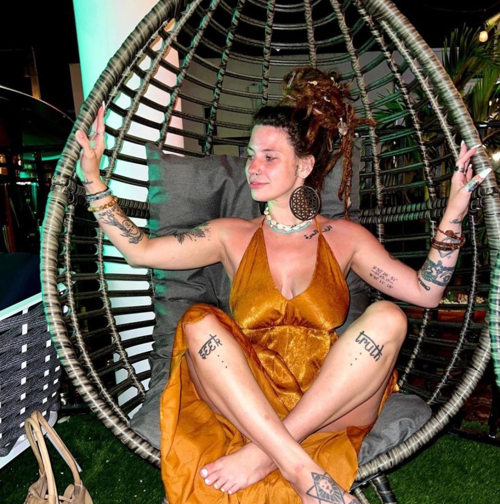 Индивидуалка Алена фото № 2 в городе Амурзет